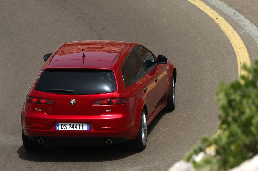  Alfa Romeo 159 Sportwagon Ti (939B) 2008 года  (WW) (фото 13 из 41)